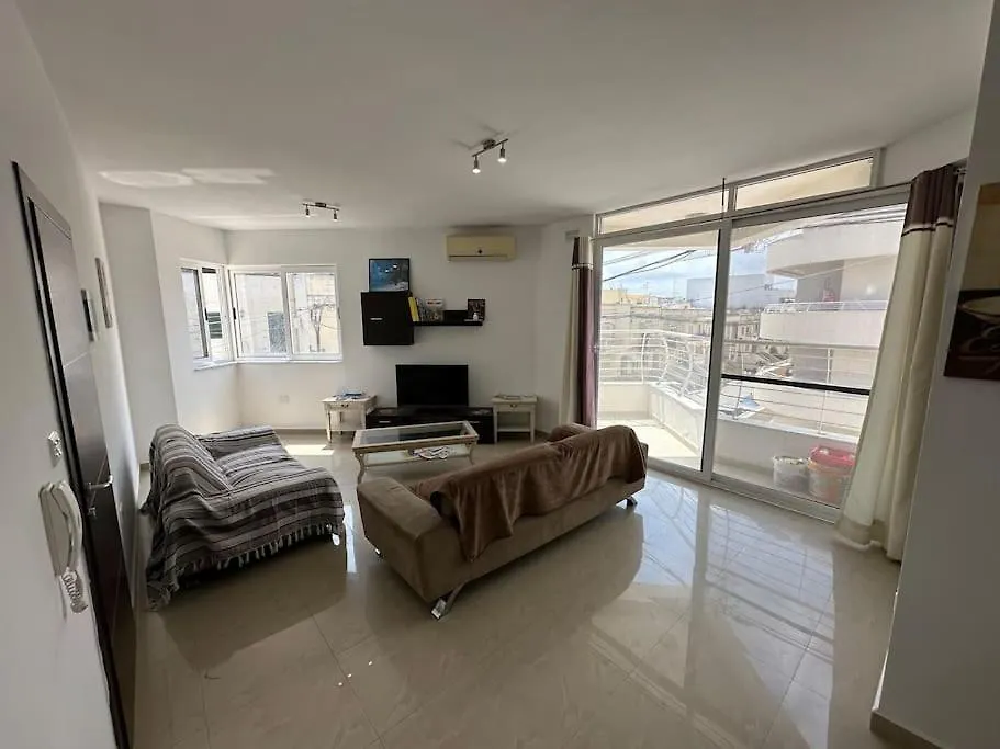Apartment Modern Apt - Close To The Beach & Pv Is-Swieqi